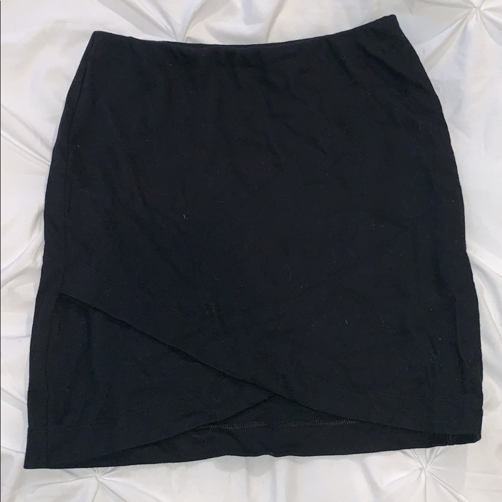black pencil skirt